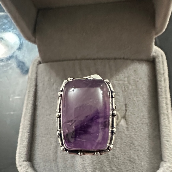 Jewelry - Sterling Silver Amethyst Statement Ring - Purple Size 8